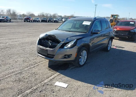 2011 Volkswagen Tiguan Se z USA, uszkodzony, nr VIN WVGBV7AX0BW523657